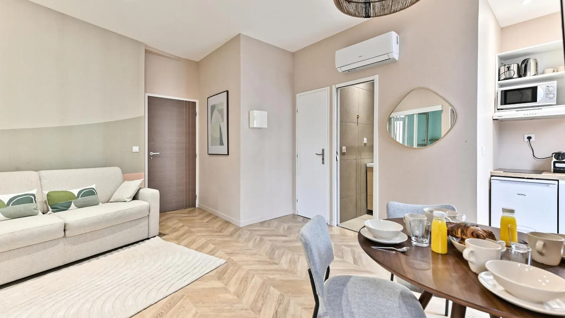 Appartement Proche Parc Monceau - Gourgaud Paris