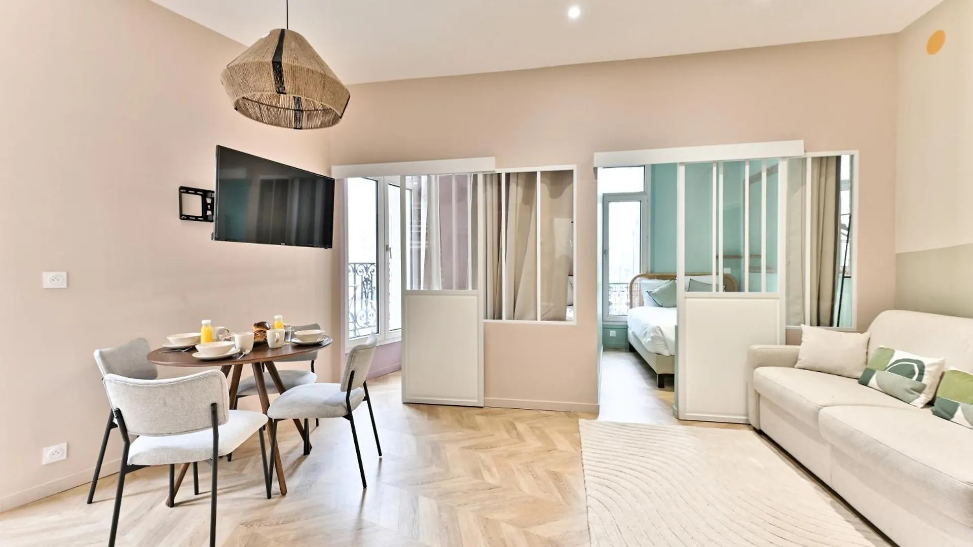 Appartement Proche Parc Monceau - Gourgaud Paris